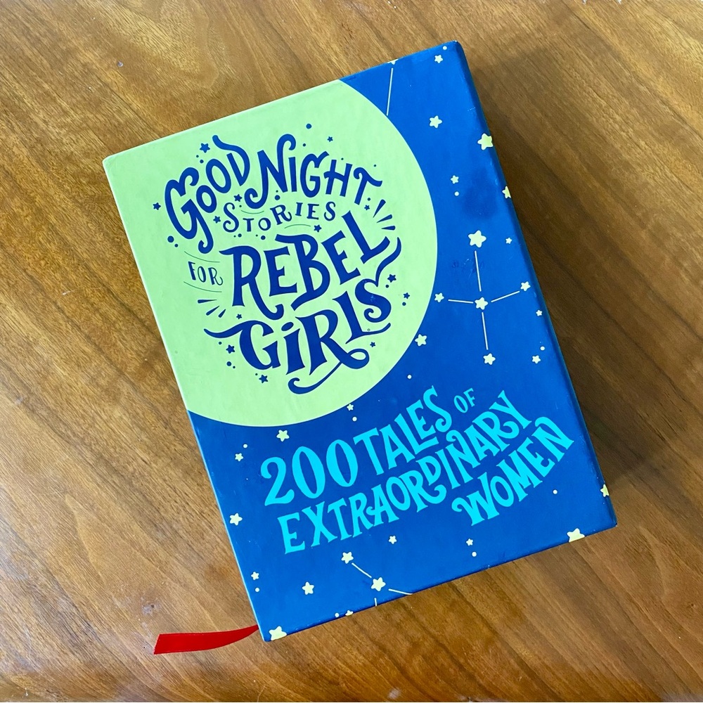 Good Night Stories for Rebel Girls Book Box Set